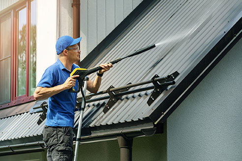 Metal Roof Cleaning